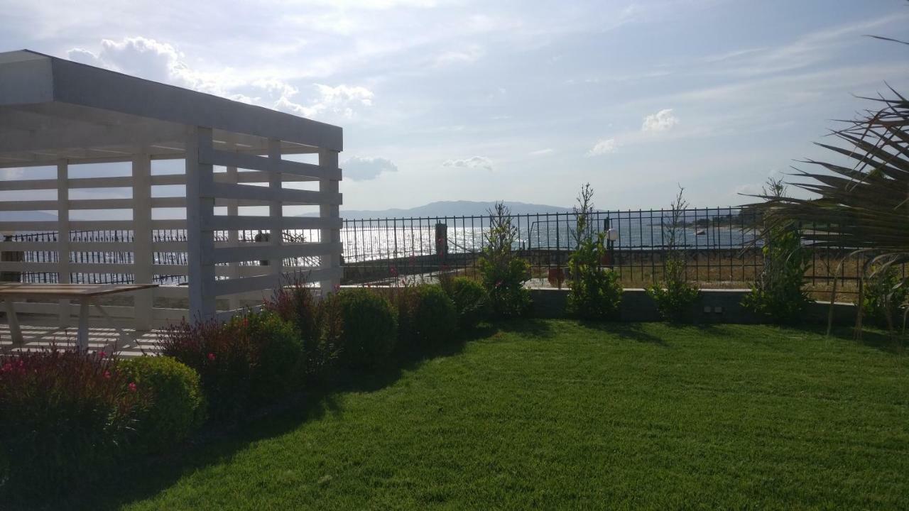 Marry'S House Villa Karianí Exteriör bild